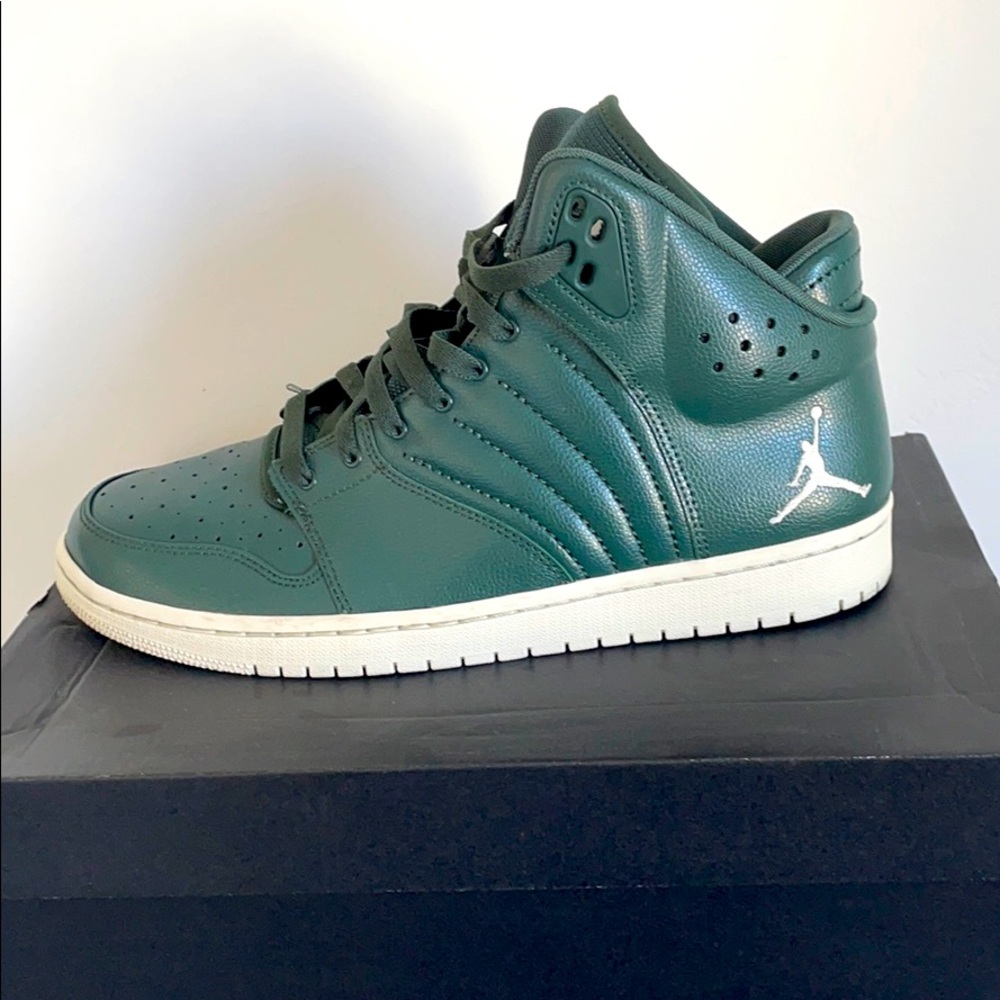 Jordan 1 Flight 4